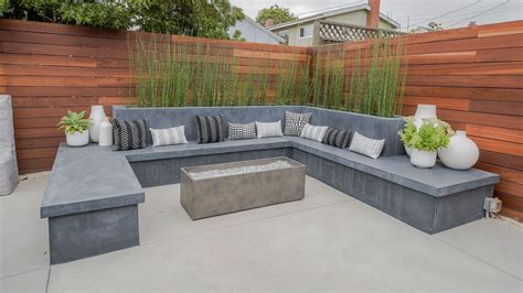 Outdoor modern concrete bench | Modern outdoor, Outdoor, Concrete bench