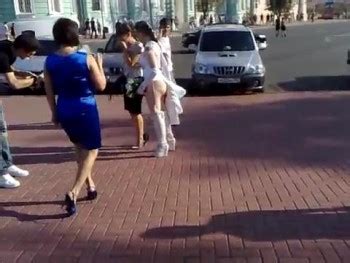 Funny Voyeur Upskirt Spy Naked Beach Page 7