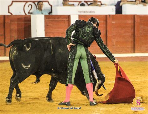 LA PEÑA TAURINA SÁNCHEZ MEJÍAS DE MANZANARES PREMIA A JUAN ORTEGA