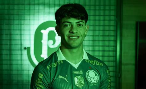 Palmeiras Anuncia Contrata O De Agust N Giay Jornal