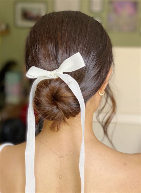 Bridal Bows How To Wear 2022’s Hottest Wedding Accessory Trend Make Me Bridal