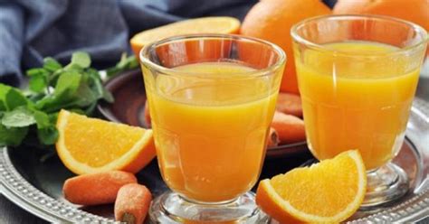 Zumo de naranja y zanahoria Postres Fáciles y Ricos