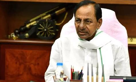 Cm Kcr Holds Review Meeting On Flood Situations In Telangana