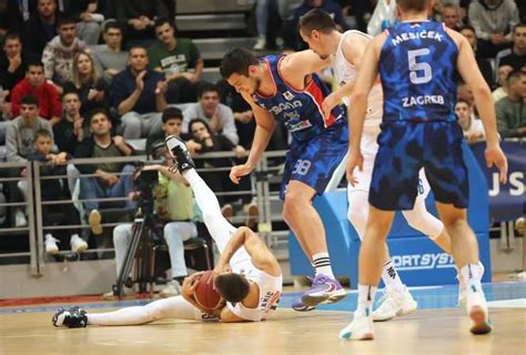 Poraz Za Kraj Godine Cibona Na Vi Njiku Bolja Od Zadra Kk Zadar