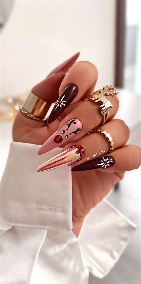 Red Stiletto Nails Designs 2022