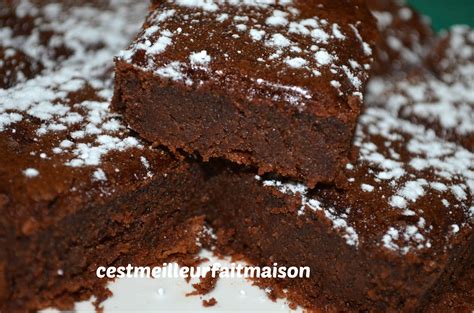 Gâteau au chocolat et aux petits suisses C est meilleur fait maison