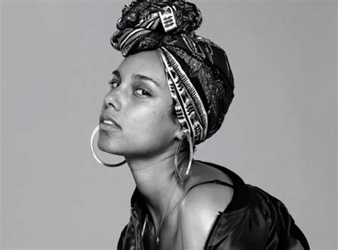 Alicia Keys Sublime Au Naturel Dans Un Nouveau Photoshoot Public