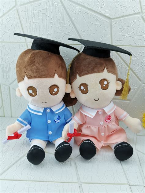 香港基督教服務處觀塘幼兒學校 校服公仔 畢業公仔 Amfdolls 畢業小孖寶