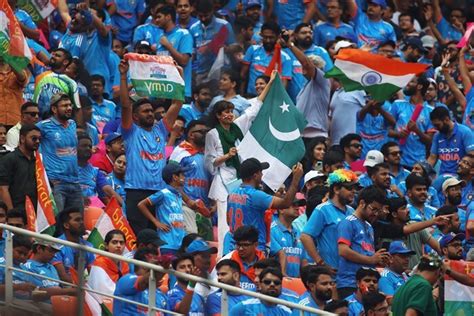 India VS Pakistan World Cup 2023 Photos (Match 12) - Pakistan On Top ...