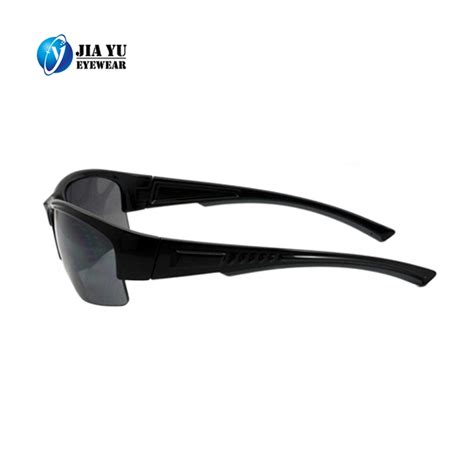 Hot Sale Running Hiking Eyewear Anti Scratch Photochromic Sports