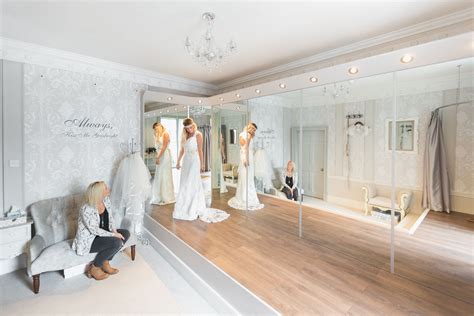 A Wedding Venue Where The Bridal And Bridesmaids Dressing Area Will Wow