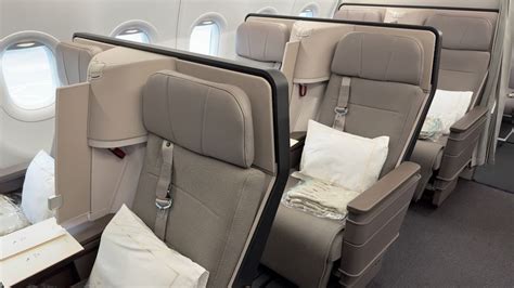 Review Cathay Pacific A Neo Business Class Economy Class