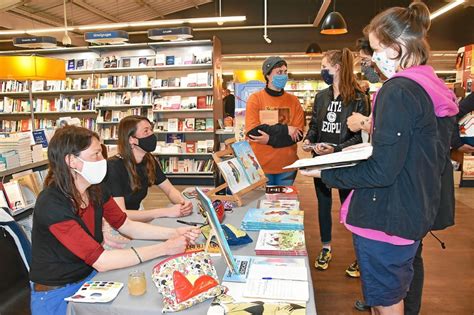 Landerneau Le Plein De D Dicaces Lespace Culturel E Leclerc De