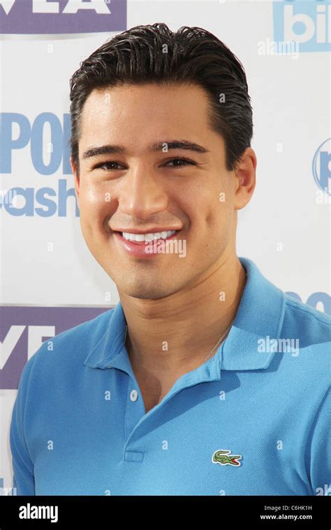 Mario Lopez Cosmopolitan Magazine S Third Annual Bikini Bash With
