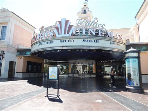 Regency Theaters Will Fill Vacant Theater At Calabasas Commons ...