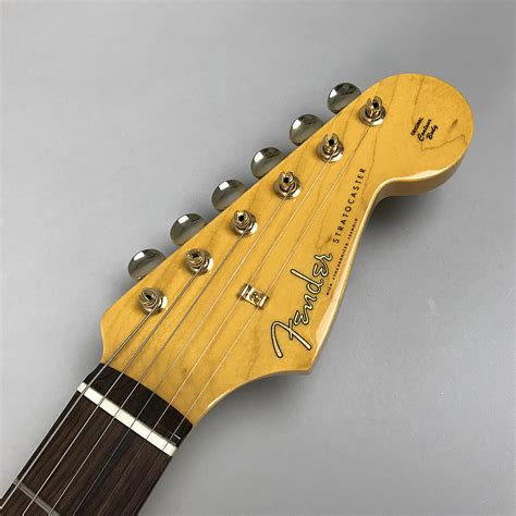 Traditional 60s Stratocaster® Gold Hardware Fender Guitar ギタセレ（guitar Selection）