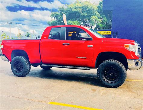 Toyota Tundra Tuff T3a Matte Black