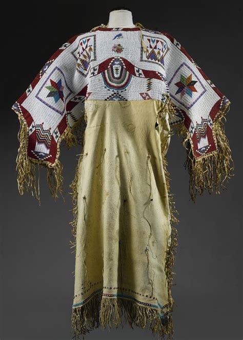 Pin By Deriviere On Les Indiens Du Monde Native American Dress