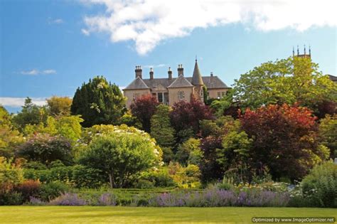 Discover Scottish Gardens | Beautiful gardens in Scotland to visit