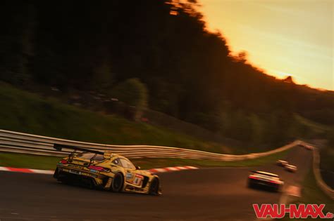 ADAC TotalEnergies 24h Rennen auf dem Nürburgring Impressionen aus der