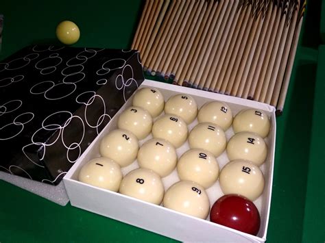 Billiard Balls 44 Mm Russian Pyramid Amaze Cues