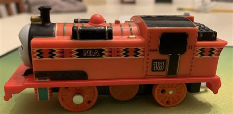 Thomas Friends Trackmaster Nia Engine Motorized Train 18 2013 Mattel