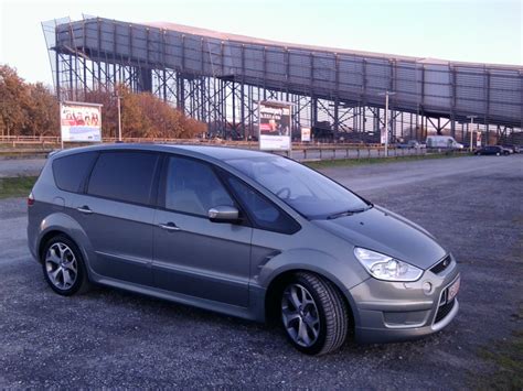 Schiehalle Neuss Ford S Max Wa6 22 Tdci Test Testberichte 204397533