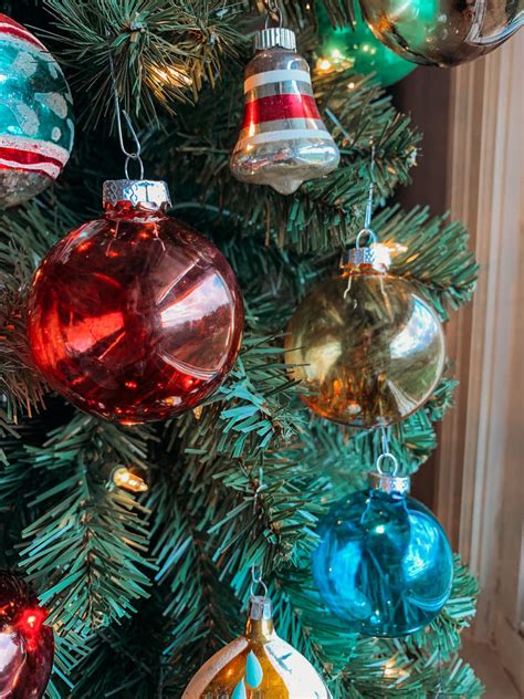 How To Make Colored Glass Ornaments With Alcohol Inks The Rural Legend