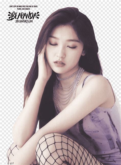 Choerry LOONA Mujer Sosteniendo Su Mejilla Png PNGEgg