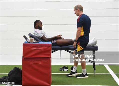 Soccer Physio Photos And Premium High Res Pictures Getty Images