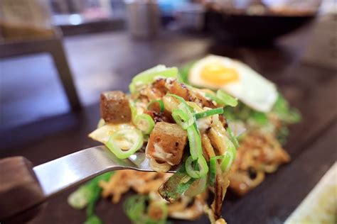 三宮 焼きそば 長田本庄軒 三宮センタープラザ店