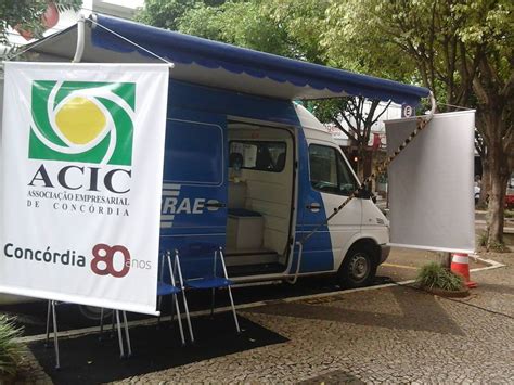 Acic Conc Rdia Acic E Sebrae Oferecem Atendimento M Vel