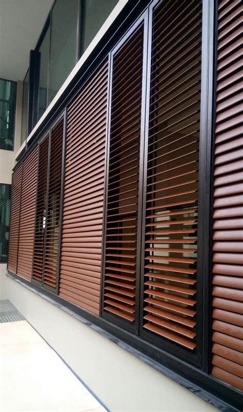 Chep Seng Aluminium Adjustable Blades Louver Sunscreen Shutters