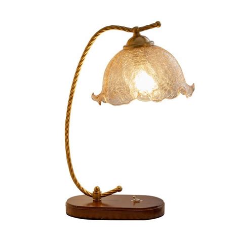 Lampe De Table Vintage En Laiton Avec Fleurs En Verre Homelights