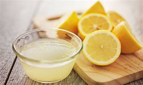 Healing Dry Skin And 10 Other Incredible Ways To Use Lemons