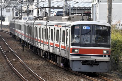 2nd Train 【相鉄】3000系3105fと5050系4102fが日中に相鉄本線への写真 Topicphotoid67834