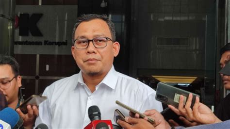 Legislator Fraksi Gerindra Dan Istrinya Memantau Proyek Bermasalah Di