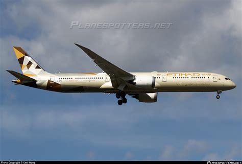 A6 BMA Etihad Airways Boeing 787 10 Dreamliner Photo By Ceci Wong ID