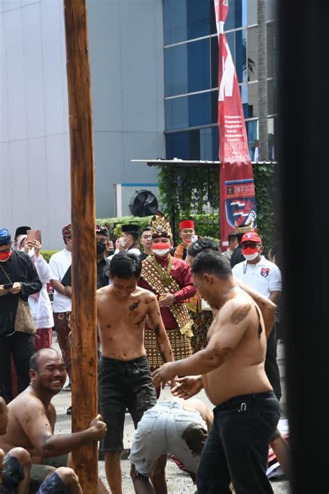 Peringati HUT RI Ke 77 Kemenkuham HDKD Gelar Acara Berbagai Perlombaan