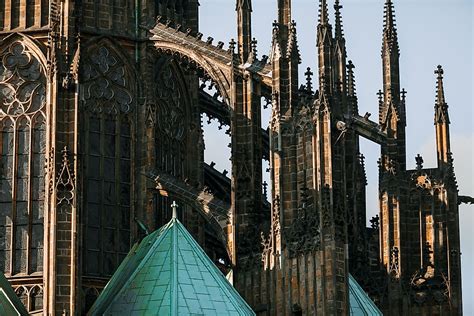 Examples And Characteristics Of Gothic Architecture Worldatlas