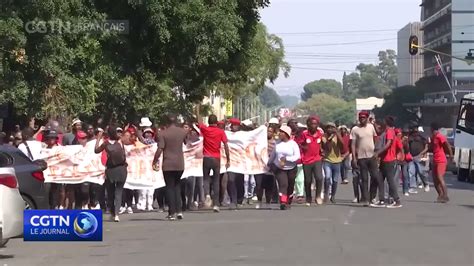 Manifestations En Afrique Du Sud Les Partisans De L Opposition