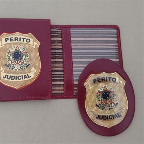 CARTEIRA E DISTINTIVO PERITO JUDICIAL Alteramos A Escrita