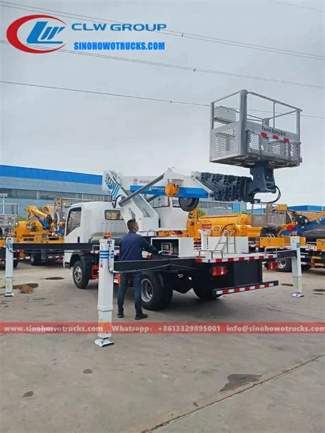 Sinotruk Howo M Insulated Bucket Truck For Sale Saudi Arabia