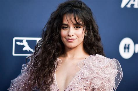 Midianews Camila Cabello Pede Desculpas Por Ter Feito Coment Rios