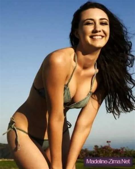 Madeline Zima Hot And Sexy Bikini Pictures Woophy