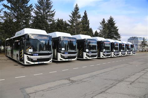 30 нови автобуси тръгват от утре по линия 72 и 84 на Столичния градски ...