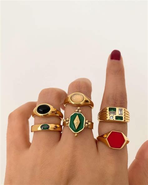 The Ultimate Guide Elevating Lingerie Gifts With Complementary Jewelr
