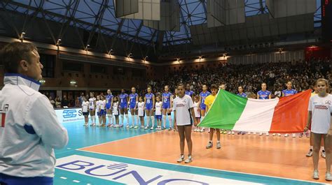 Volley le azzurre danno spettacolo al Pala de Andrè