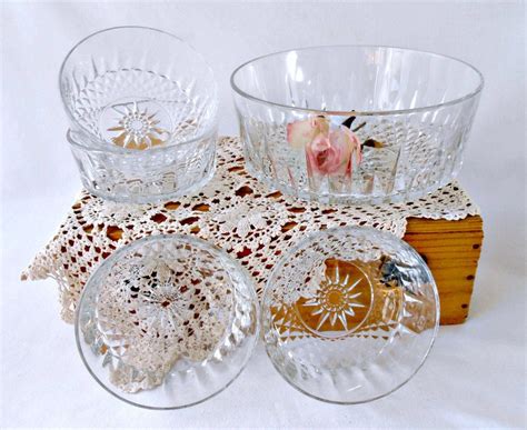 Vintage Arcoroc USA Crystal Serving Bowls Set Of 5 Salad Dessert