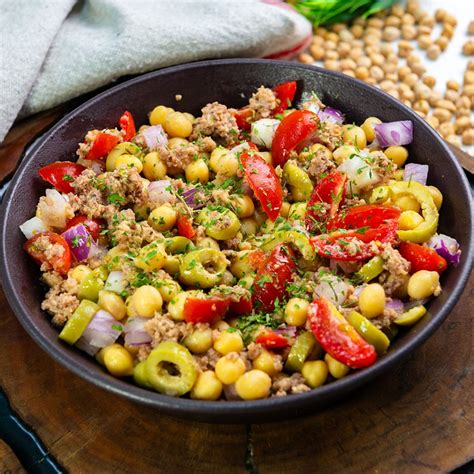 Receita Salada De Gr O De Bico Atum Grupo Pq Alimentos